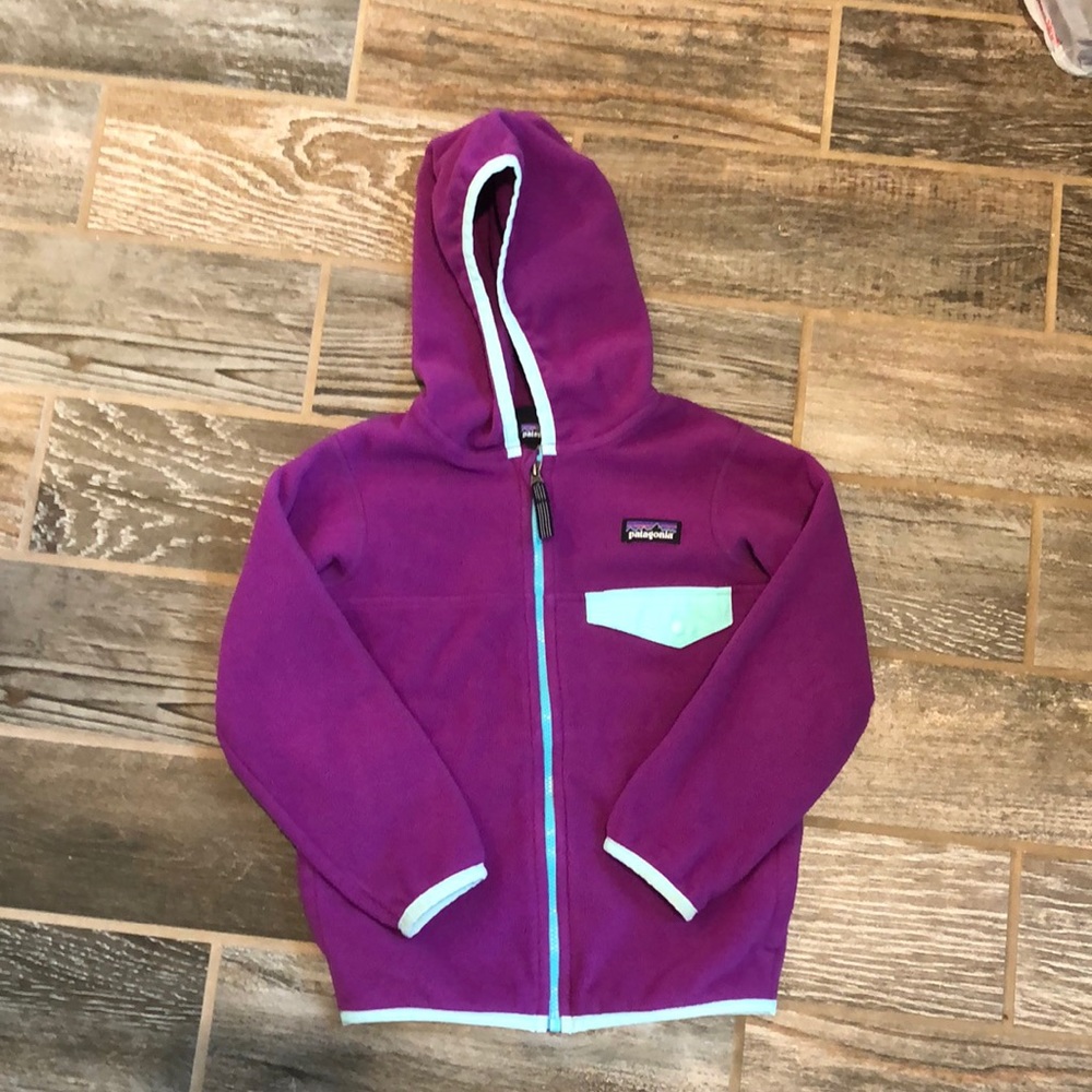 Patagonia toddler girls D-snap fleece jacket
